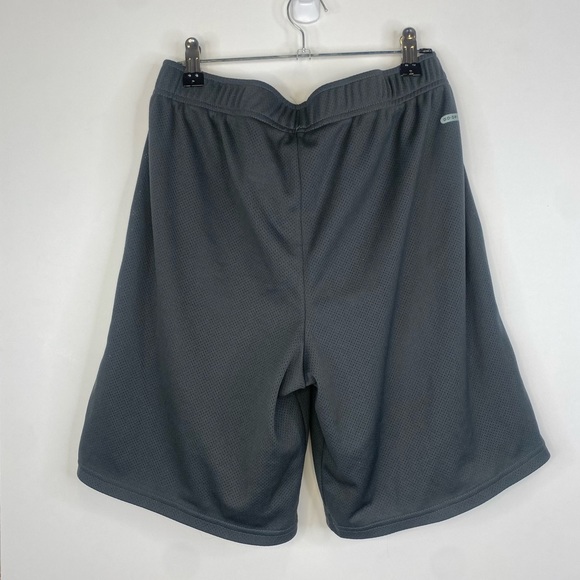 2 Old Navy Active Mens Athletic Shorts Size Medium - Picture 4 of 7